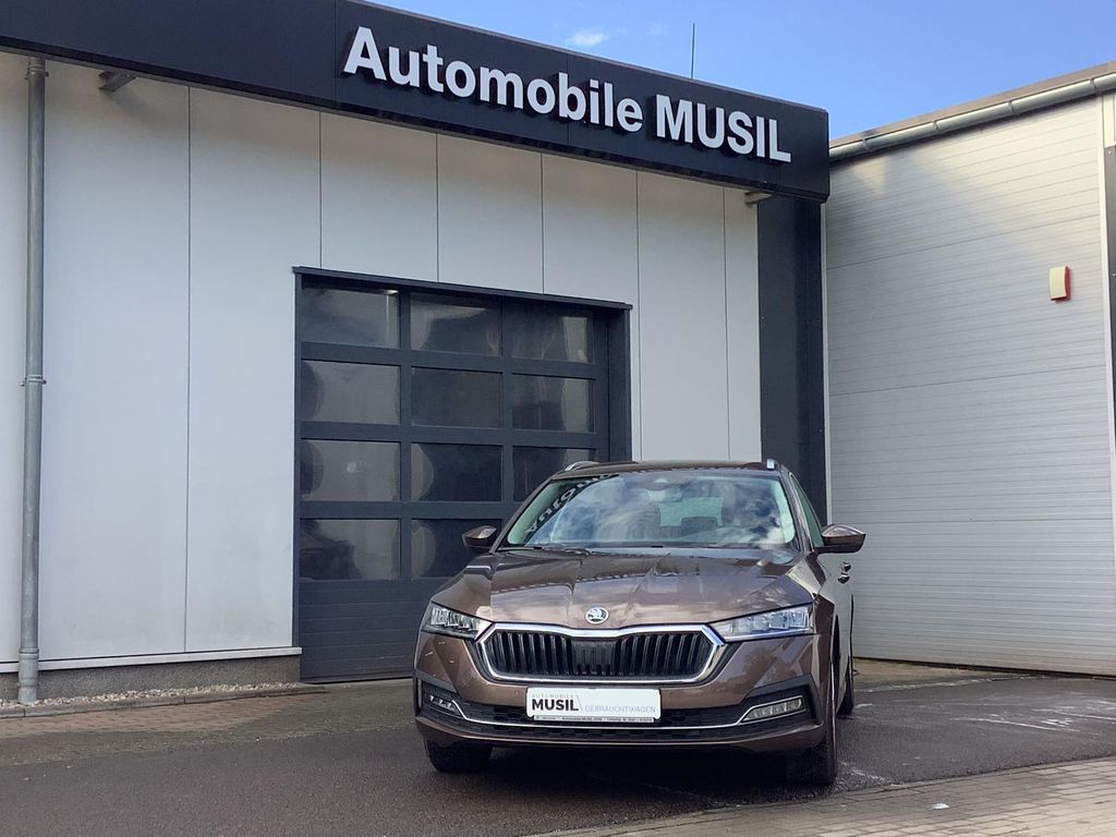 Bild des Angebotes Skoda Octavia Combi (Benzin / CNG)DSG+Head-Up+Navi+AHK