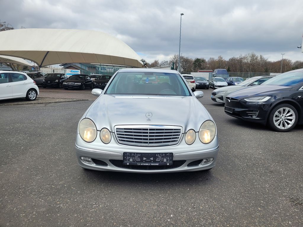Bild des Angebotes Mercedes-Benz E 240 Elegance