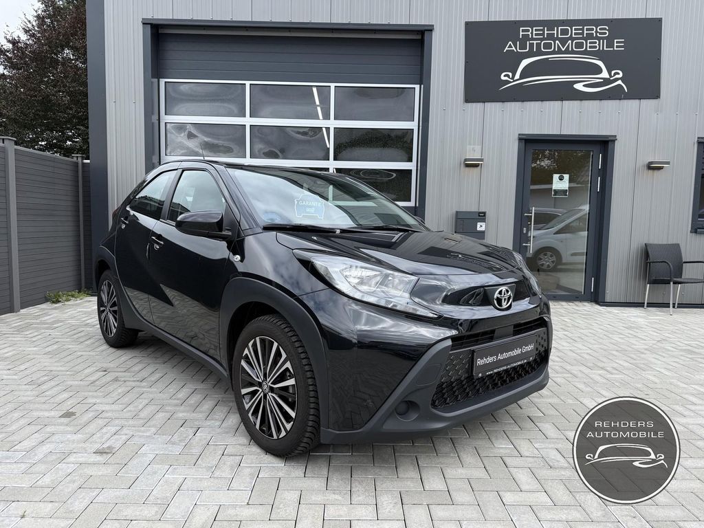 Bild des Angebotes Toyota Aygo X Play ACC Kamera AppleCar Scheckheft 1.Han