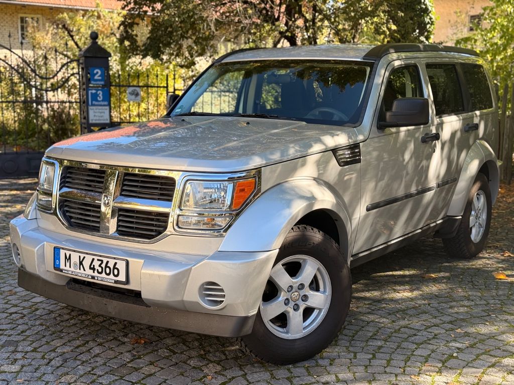Bild des Angebotes Dodge Nitro R/T 3,7 V6 AUTOMATIK MIT LPG GASANLAGE 4x4