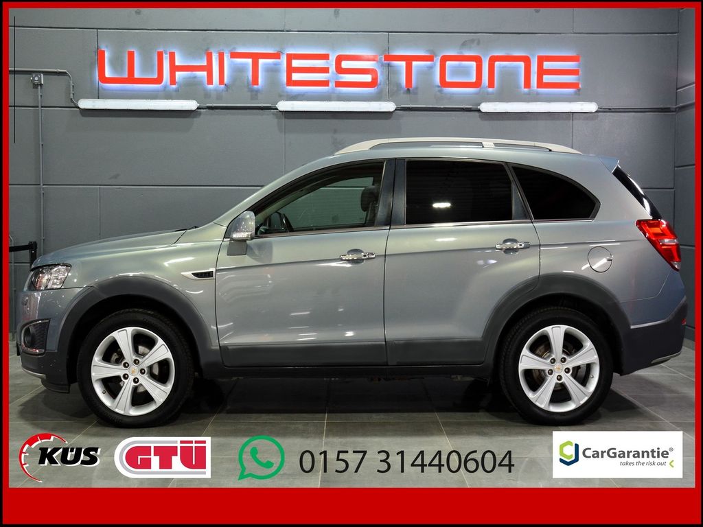 Chevrolet Captiva 2.2 D LTZ 4WD Aut / GARANTIE / 7 Sitze