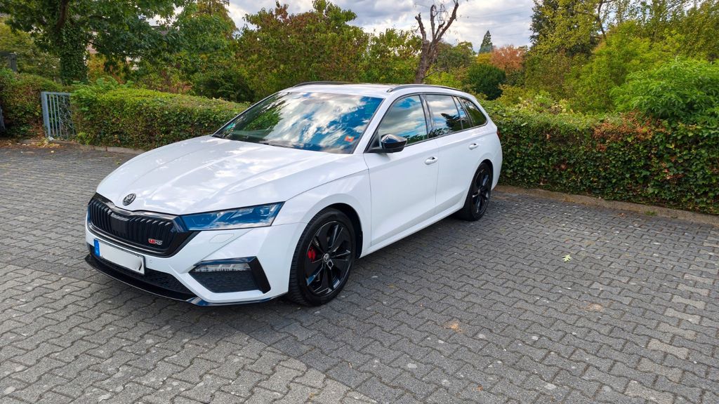 Skoda Octavia 2.0 TSI DSG RS COMBI RS