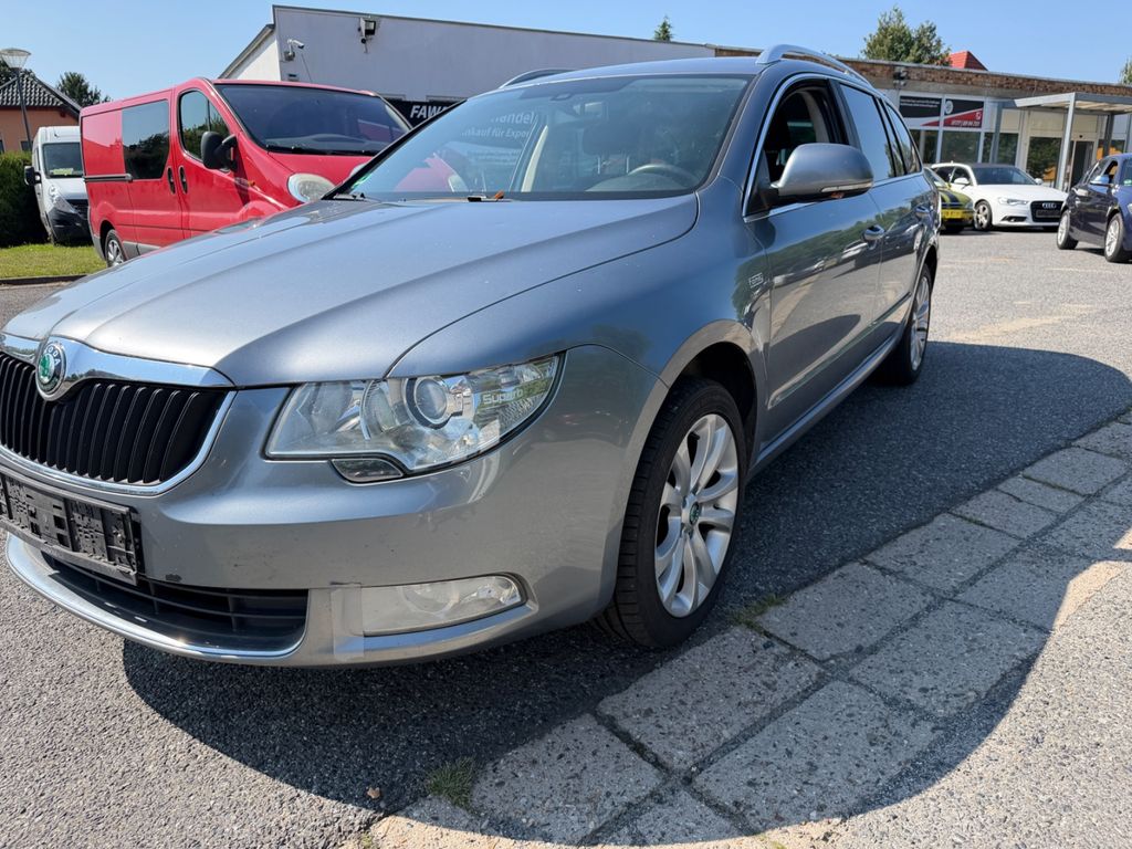 Bild des Angebotes Skoda Superb Combi Family 4x4