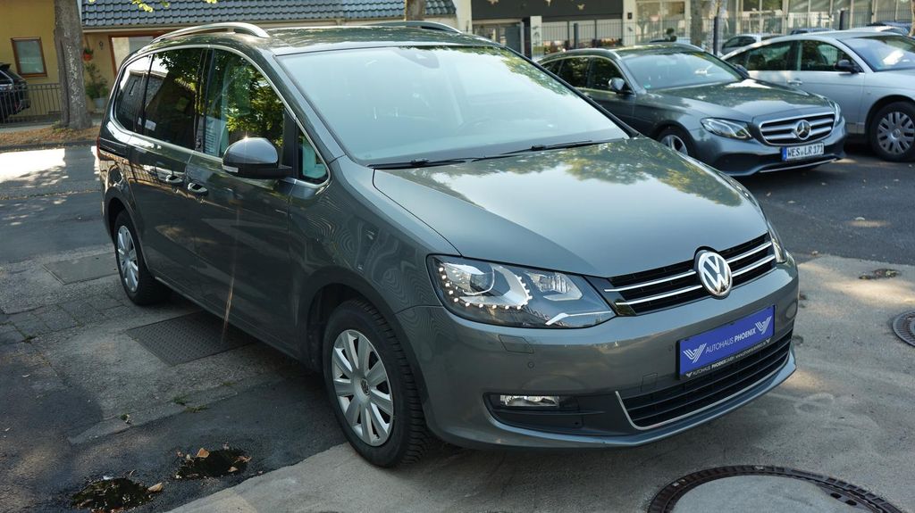 Bild des Angebotes Volkswagen Sharan Sound 2.0 TDI-ACC-AHK-Navi-Bi Xenon-Sound