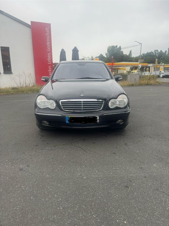 Bild des Angebotes Mercedes-Benz C 320 AVANTGARDE TÜV 8/28