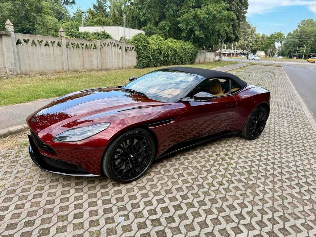 Aston Martin DB11 4.0 V8 VolanteTOP-ZUSTAND WIE NEU!
