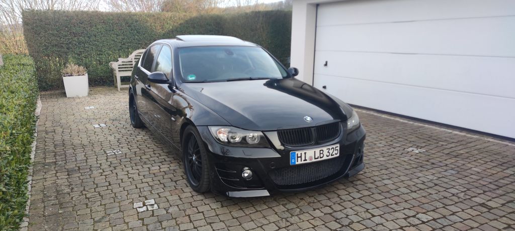 Bild des Angebotes BMW 335i