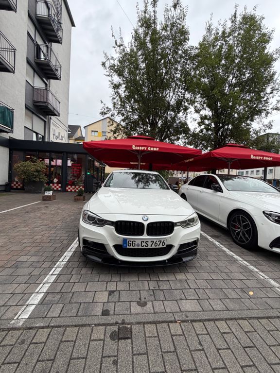 Bild des Angebotes BMW 328i xDrive -