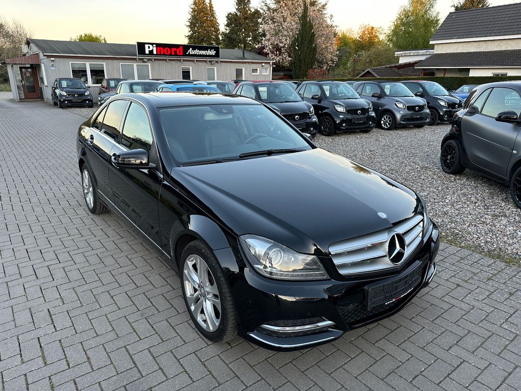 Bild des Angebotes Mercedes-Benz C 300 CDI Avantgarde 4M-S.DACH-NAVI-XENON-PDC