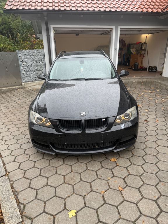 Bild des Angebotes BMW  320i E91 Touring