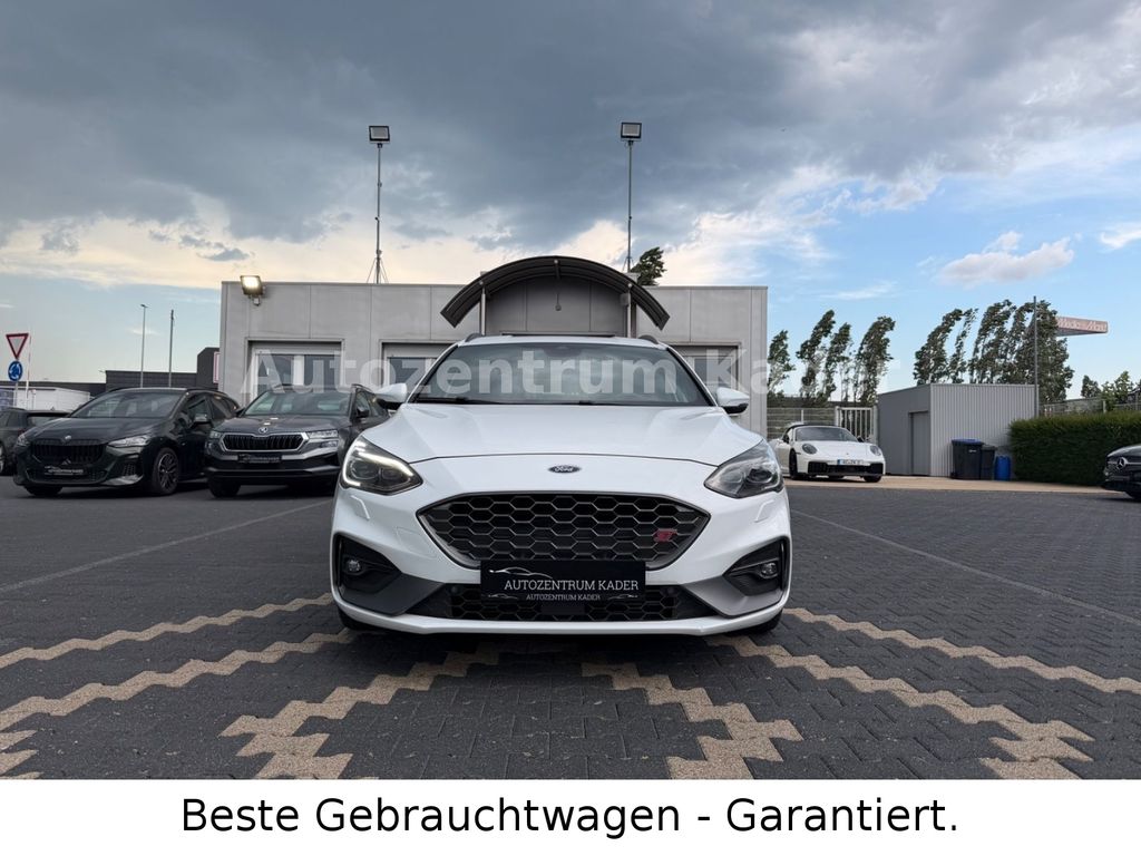 Ford Focus Turnier ST 2.3*R-Kamera*CruiseContr.*Navi*