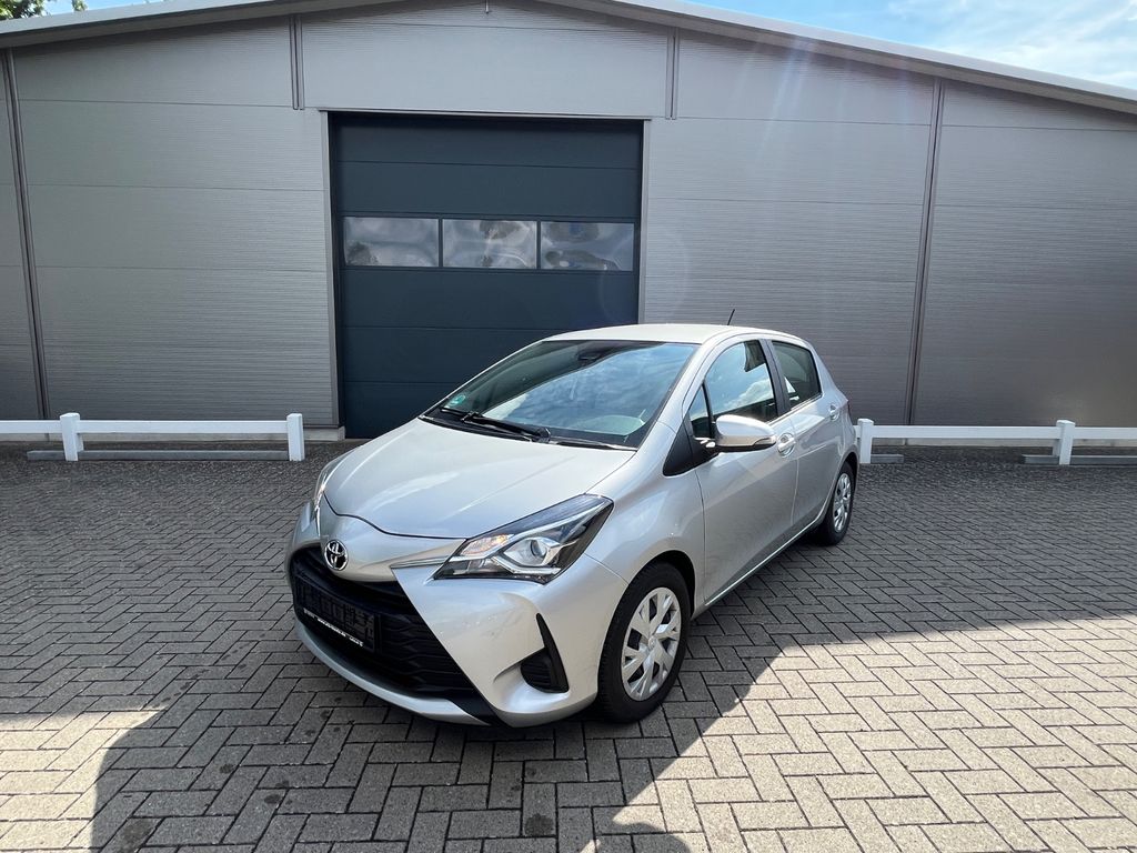 Toyota Yaris Comfort AHK+NAVI+KAMERA