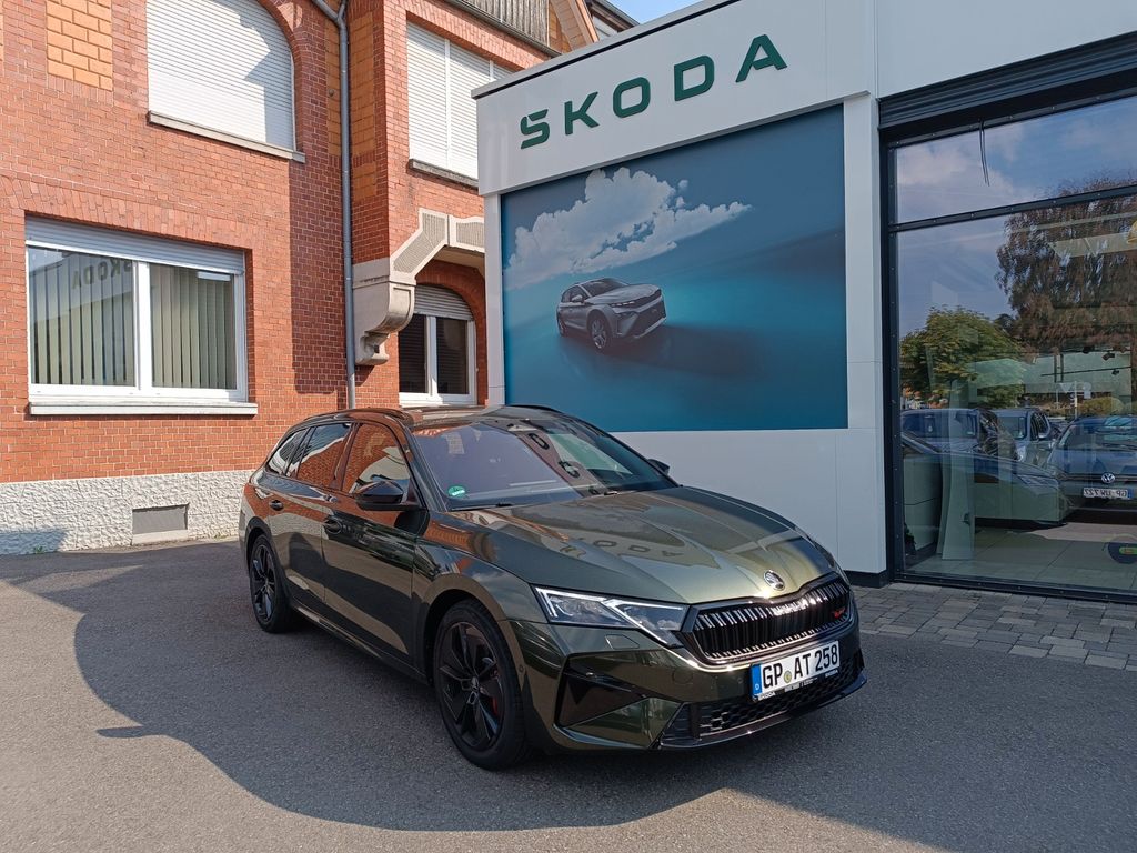 Skoda Octavia Combi RS 2.0 TSI 195 kW NAVI,HEAD-UP,AHK