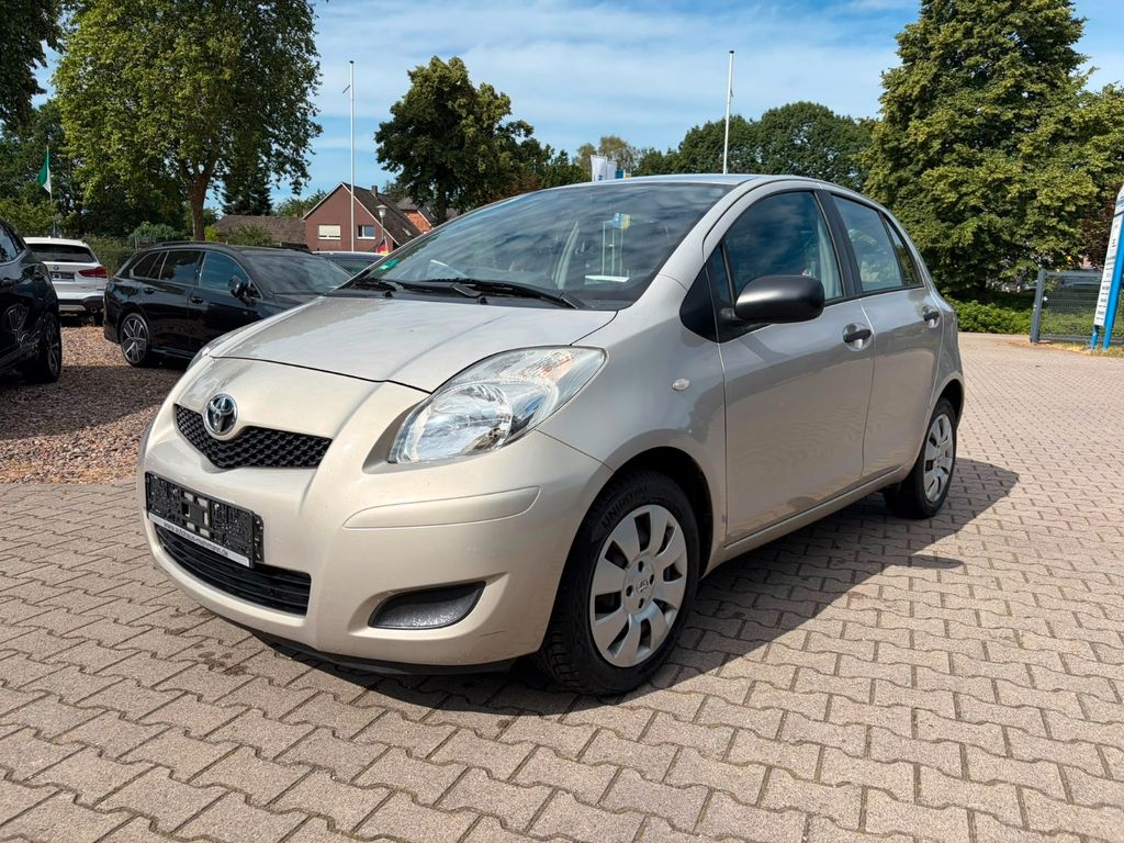 Bild des Angebotes Toyota Yaris 1.3 VVT-i Cool+  *Klimaanlage*Elektr. Fens