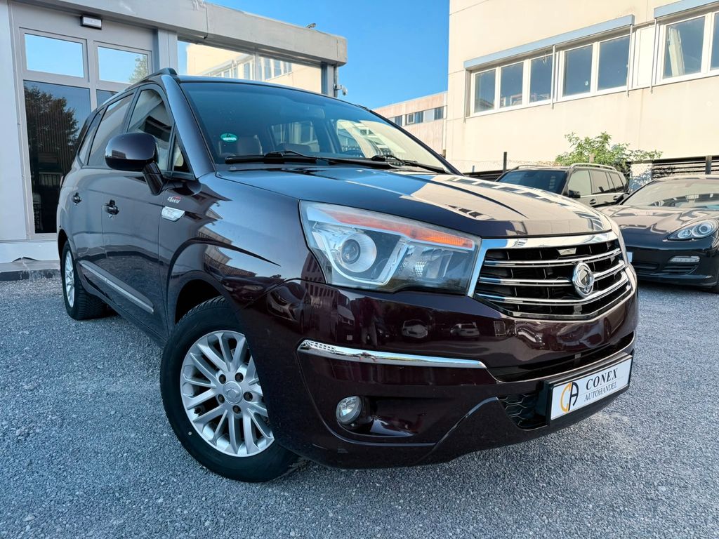 Bild des Angebotes Ssangyong Rodius 200 e-XDi 4WD Sapphire 7-SITZE|KLIMA|1-HD