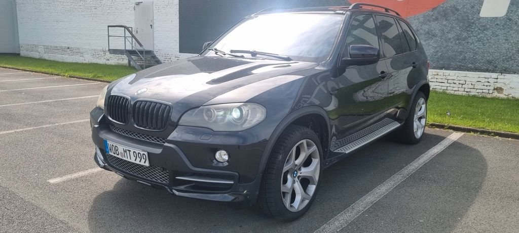 Bild des Angebotes BMW X5 3.0d XDrive 7 SITZER PANORAMA KEYLESS HEAD UP