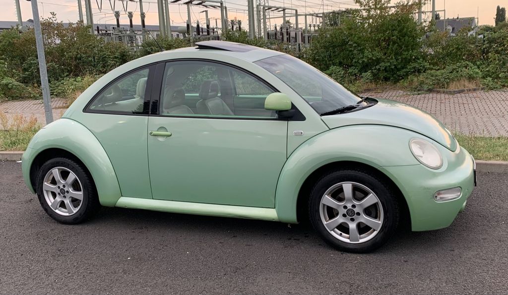 Bild des Angebotes Volkswagen Beetle 2.0 *Schiebedach - Klima - Zahnriemen NEU
