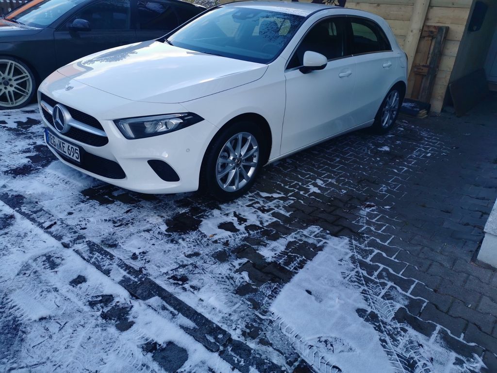 Bild des Angebotes Mercedes-Benz A 220 4MATIC DCT -