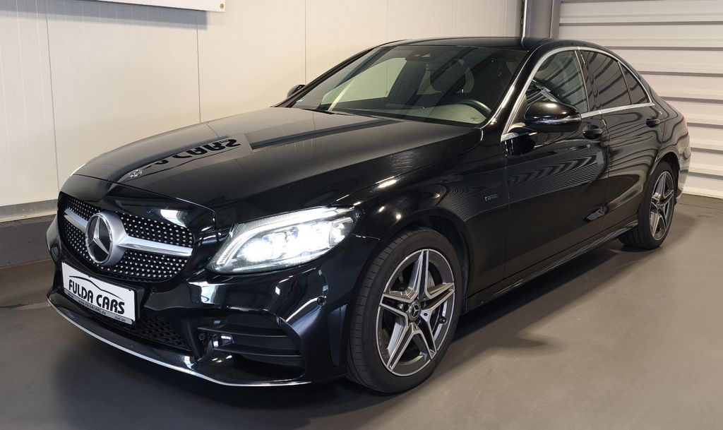Bild des Angebotes Mercedes-Benz C 300 e 4MATIC 9G AMG LED LEDER NAVI TP PDC AHK