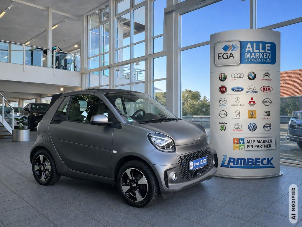 Bild des Angebotes Smart ForTwo EQ cabrio*EXCLUSIVE*22kW*CAM*MEDIA*ALLW*L