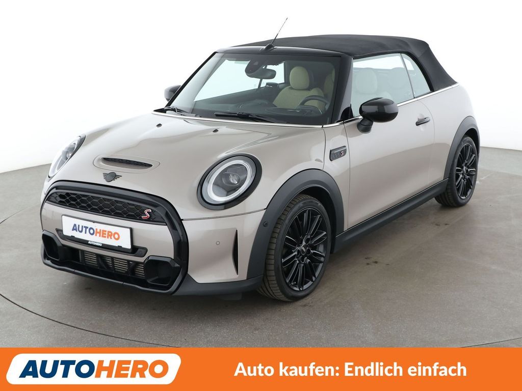 Bild des Angebotes MINI Cabrio Cooper S Classic Trim Aut.*NAVI*CAM*PDC*