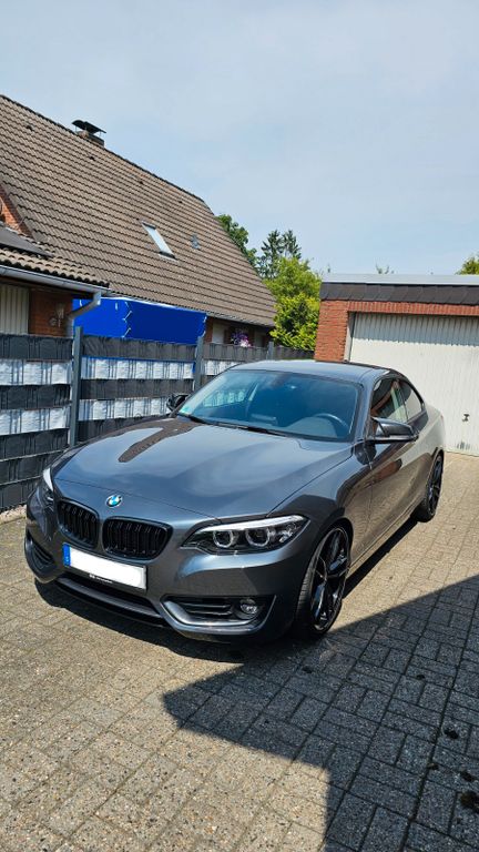 Bild des Angebotes BMW 218i Coupé Advantage Advantage