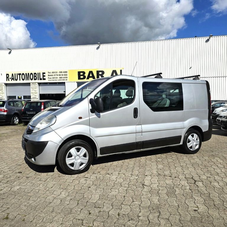 Bild des Angebotes Opel Vivaro 2,0 CDTI AT- 5 SITZER TÜV 9.28 LEDER KLIM