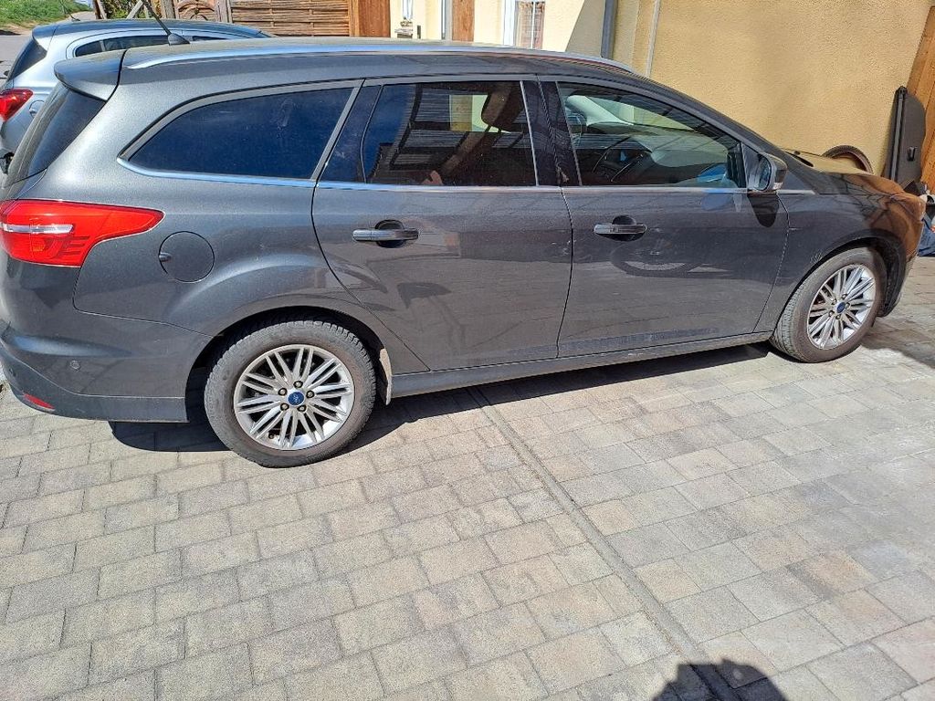 Bild des Angebotes Ford Focus 1,5 TDCi 88kW Titanium Turnier Titanium