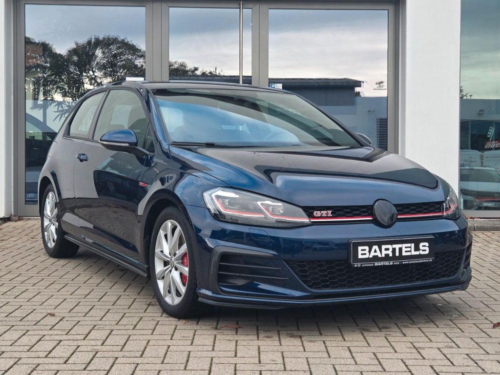 Volkswagen Golf VII Lim GTI Performance AID/APP/Sitzheizung