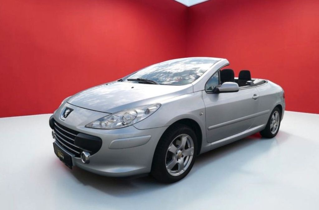 Bild des Angebotes Peugeot 307 CC Cabrio Facelift, Navi, PDC. 2 Jahr TUV