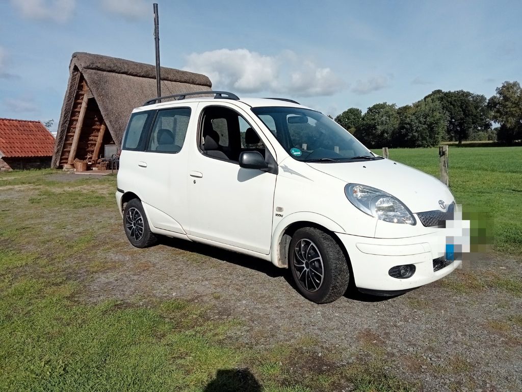 Bild des Angebotes Toyota Yaris Verso,TÜV neu, Standheizung,Klima