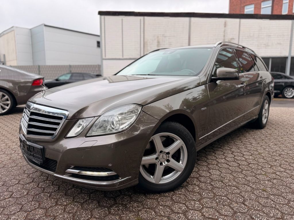 Bild des Angebotes Mercedes-Benz E 250 E T-Modell E 250 CDI BlueEfficiency