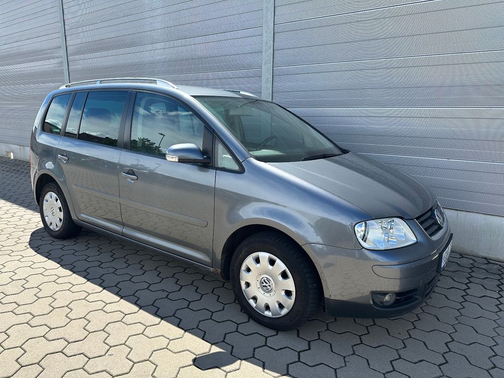 Bild des Angebotes Volkswagen Touran Highline