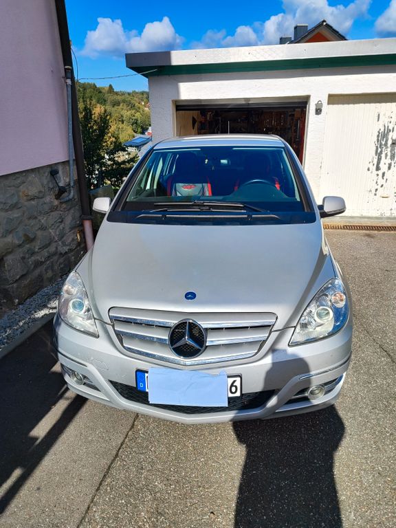 Bild des Angebotes Mercedes-Benz B 180 BlueEFFICIENCY Standard