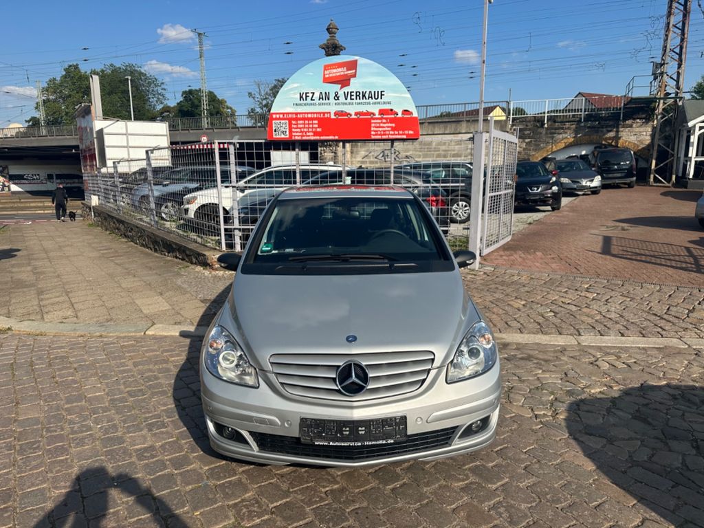 Bild des Angebotes Mercedes-Benz B 200 KLIMA/SITZHZ/PANORAMA/KUPPLUNG NEU