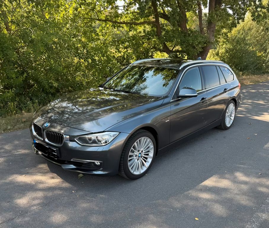 Bild des Angebotes BMW 328i Touring Aut. Leder Navi Prof Xenon Pa Dach