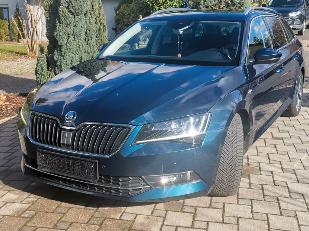 Bild des Angebotes Skoda Superb 2.0 TSI 162kW DSG L&K Combi L&K