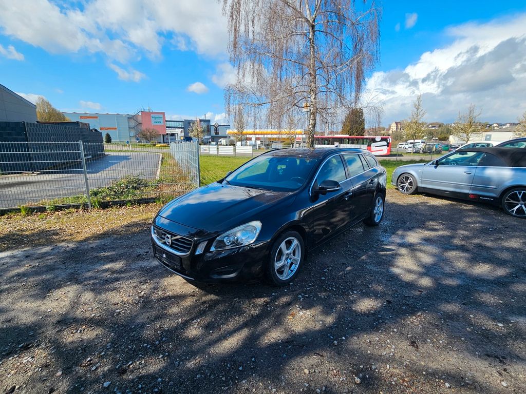 Bild des Angebotes Volvo V60 D5 Geartronic Summum