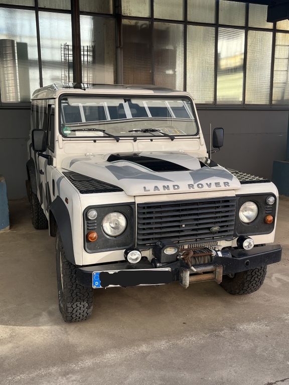 Bild des Angebotes Land Rover Defender 110