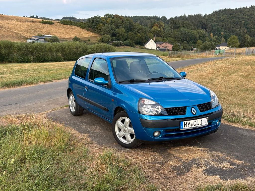 Renault Clio Dynamique 1.2 16V Dynamique