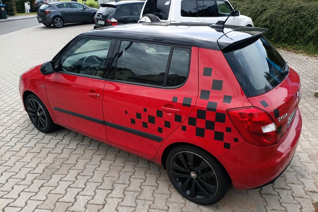 Bild des Angebotes Skoda Fabia 1.4l TSI DSG RS RS