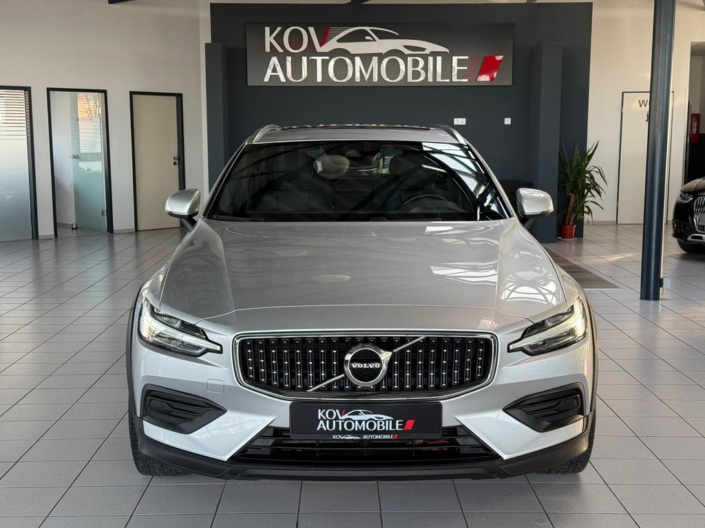 Bild des Angebotes Volvo V60 Cross Country Basis AWD