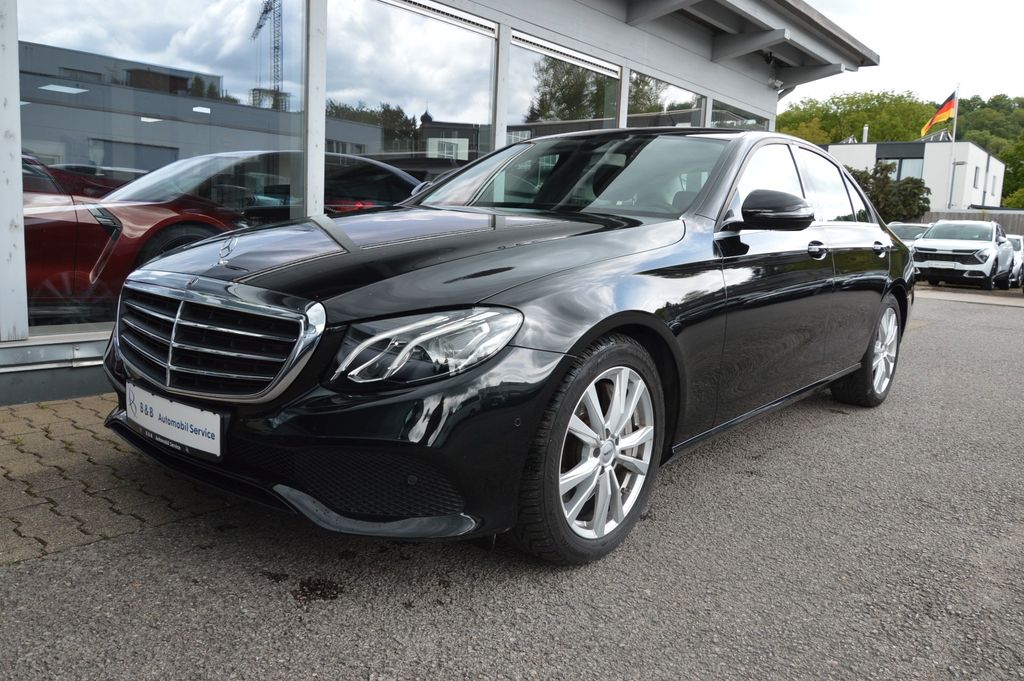 Bild des Angebotes Mercedes-Benz E 350d Lim.*AUTOMATIK*LED*NAVI*PDC*SHZ*