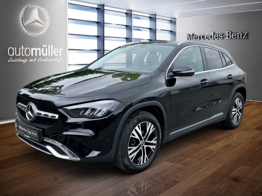 Bild des Angebotes Mercedes-Benz GLA 220 4M ALLRAD+AHK+DISTR+TOTW+LHZ+VERKZ.ASS++