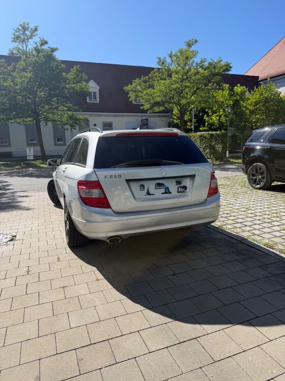 Bild des Angebotes Mercedes-Benz C 220 CDI T BlueEFFICIENCY