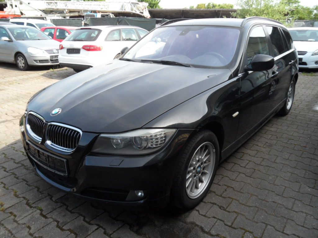 Bild des Angebotes BMW 3 Touring 318d. Euro5.