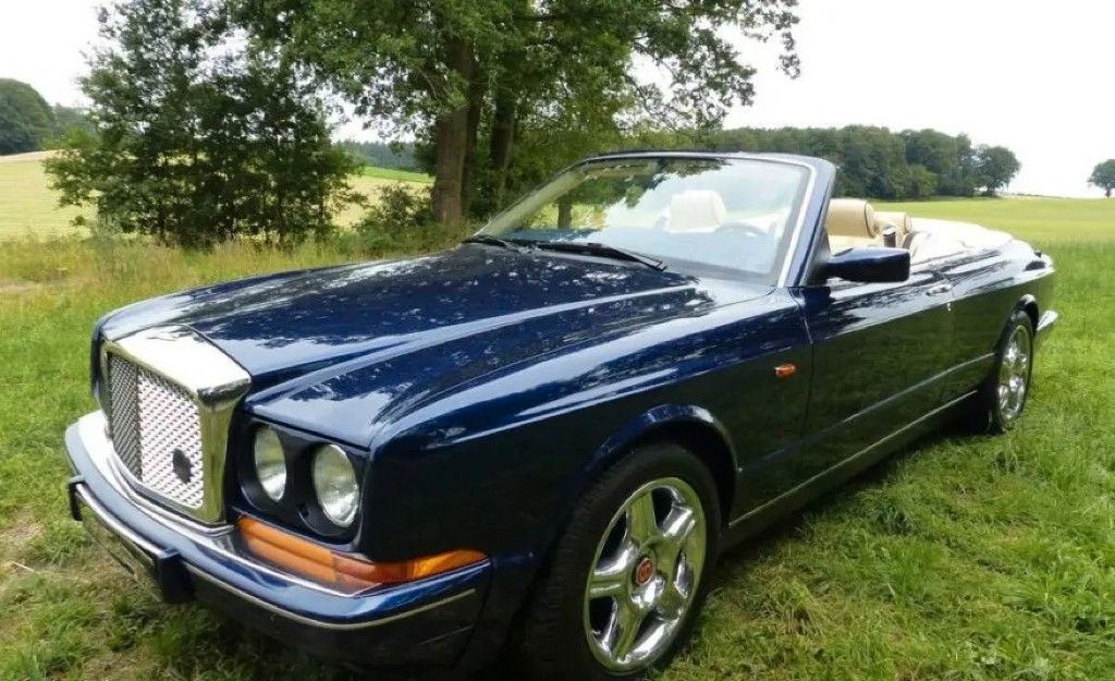 Bentley Azure 6.75i -