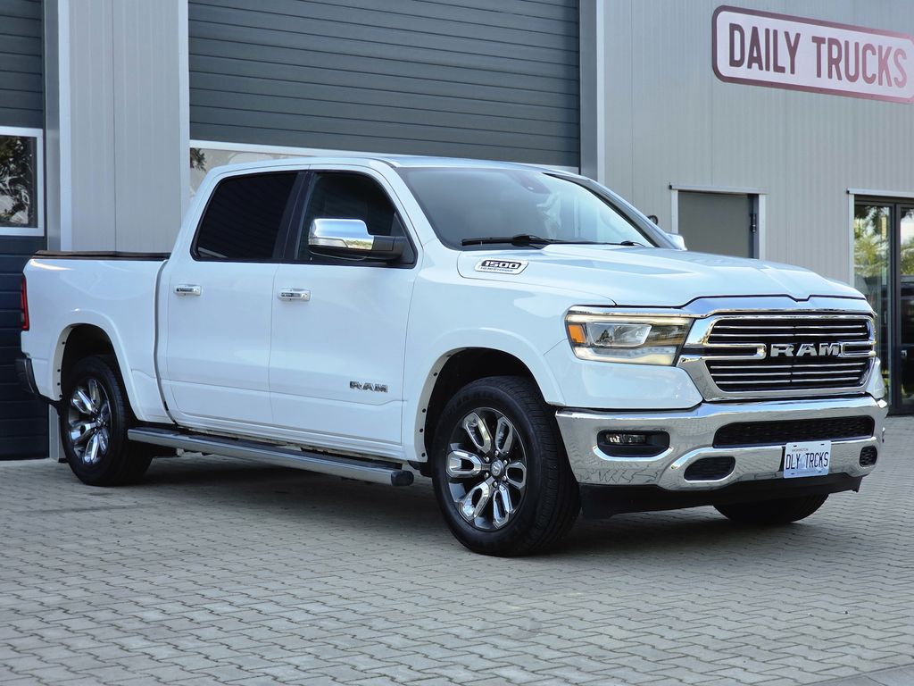 Bild des Angebotes Dodge RAM 1500 5.7 4x4 Laramie Memory AHK LED Leder