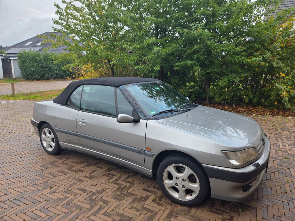 Bild des Angebotes Peugeot 306 2.0 Cabrio Pininfarina Leder TÜV 05/27