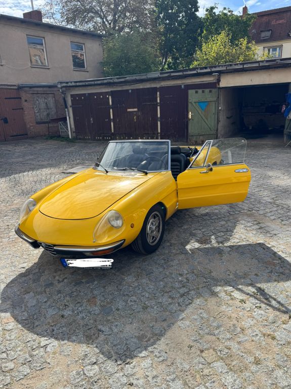 Alfa Romeo Spider Coda Tronca Fastback 2000 Veloce
